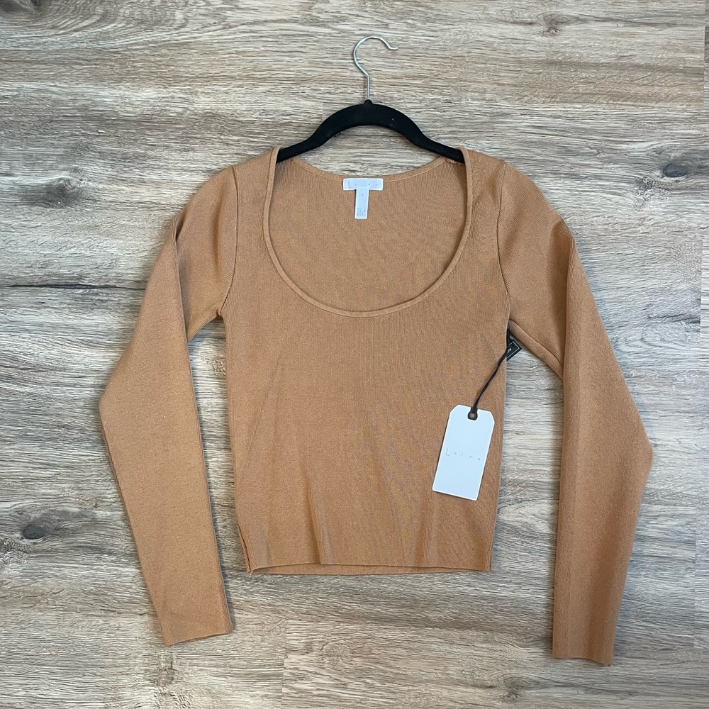 NWT Leith Tan Scoop Neck Top